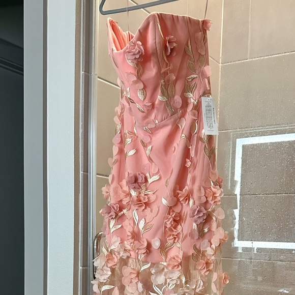 Helsi Kai Floral Dress - Picture 4 of 6